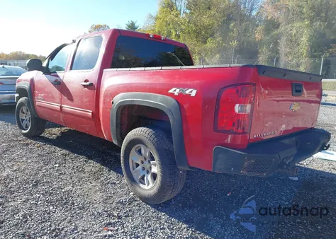 2013 Chevrolet Silverado 1500 Lt z USA, uszkodzony, nr VIN 3GCPKSE79DG121265